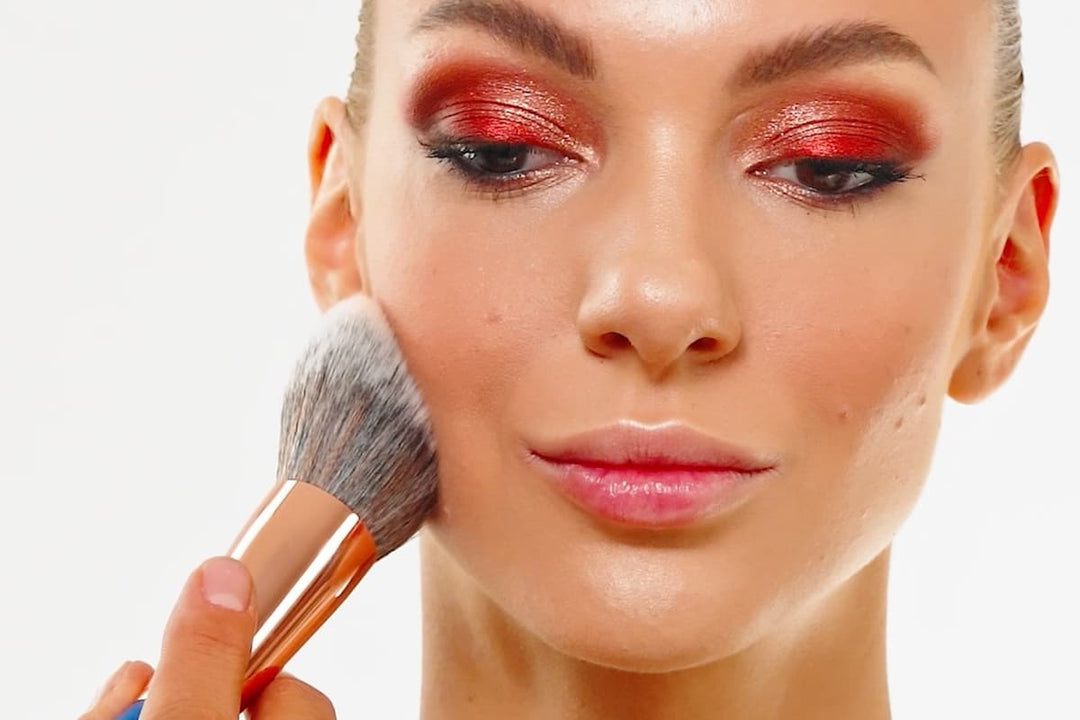 Glow Season: Tips for Bronzed Definition Year-Round